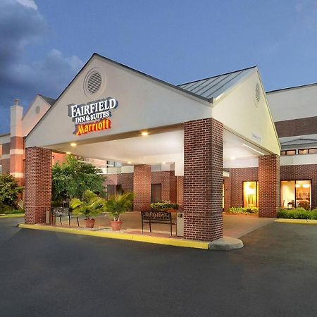 Fairfield Inn & Suites By Marriott Charlottesville North Exterior foto